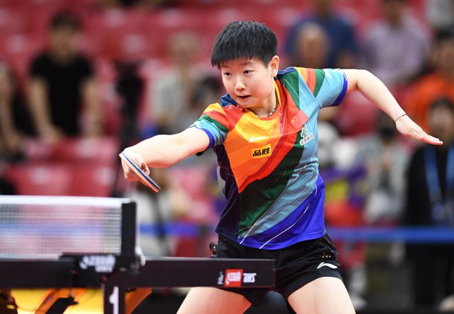 中场球员的 中场球员的