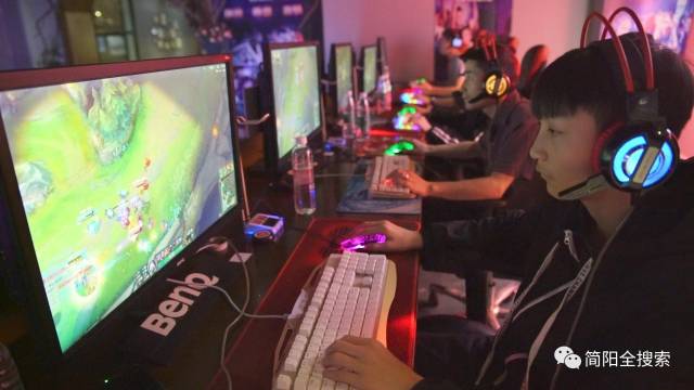 甚至连续几 甚至连续几